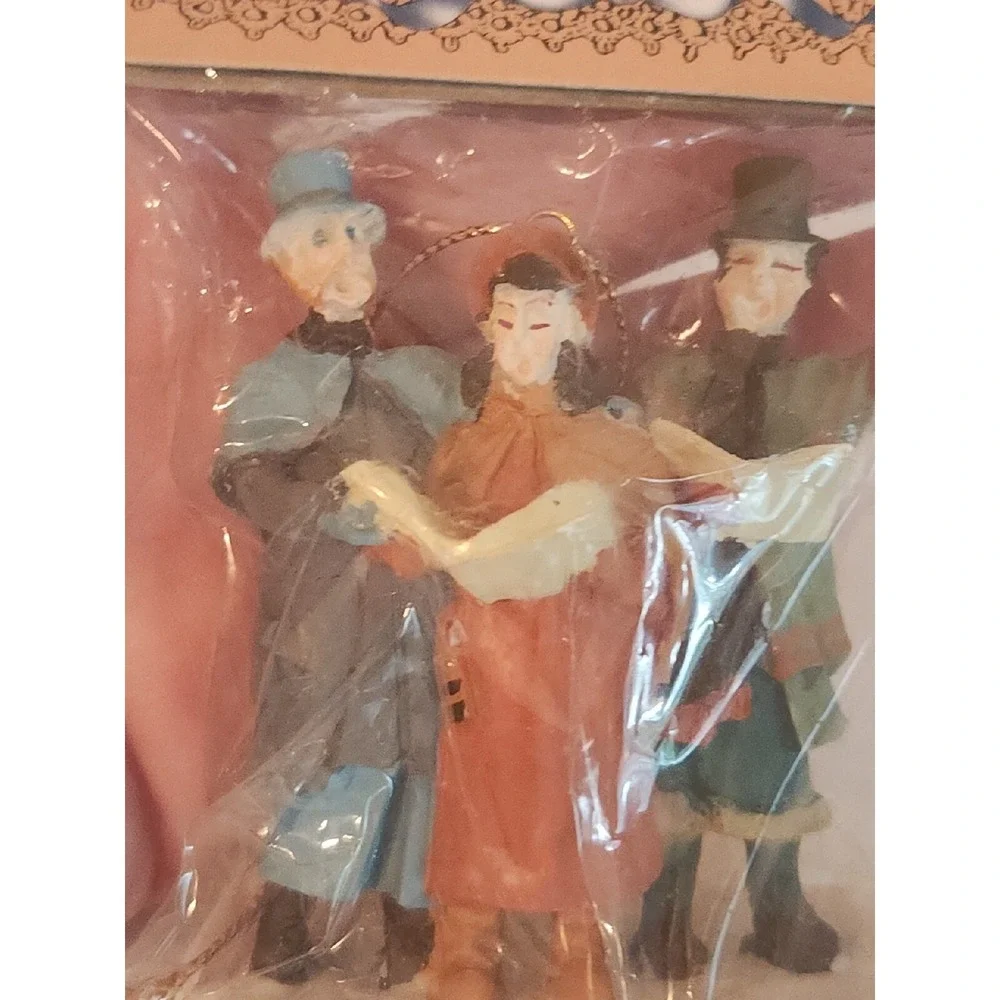 Vintage‎ Walmart Collectables Accessories Christmas Carolers Figurine New